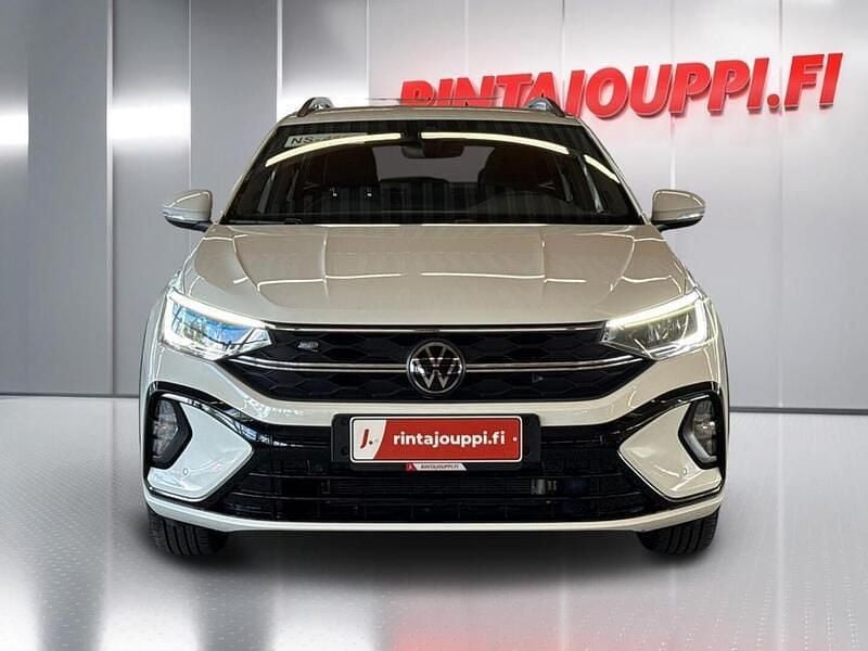 Käytetty VW Taigo R-line 116 HP (85 kW) 2024 Valkoinen Katumaasturi