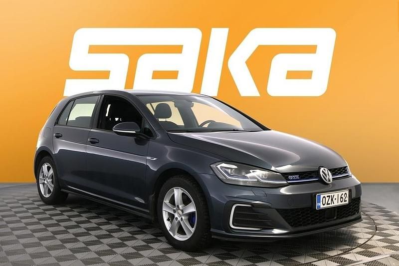 Käytetty VW Golf VII GTE 204 HP (150 kW) 2018 Viistoperä