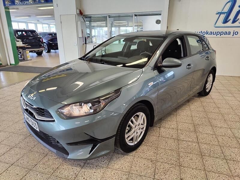 Hopea Käytetty 2023 Kia Ceed LX Viistoperä | 15 690 € (Perustarjous) - Kuva 1/4
