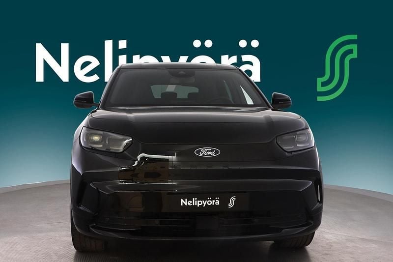 Käytetty Ford Capri Extended Range 210 kW (286 HP) 2025 Katumaasturi