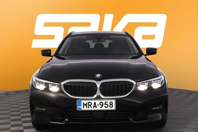 Käytetty BMW 330e Sport Line 252 HP (185 kW) 2021 Farmari