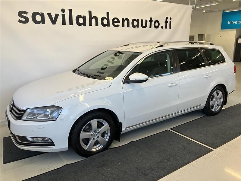 Käytetty VW Passat Highline 170 HP (125 kW) 2011 Valkoinen Farmari