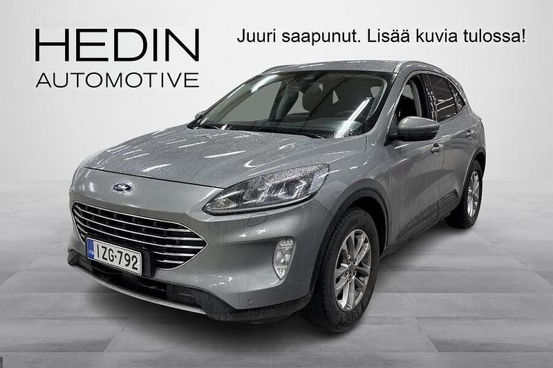 Harmaa Käytetty 2021 Ford Kuga Titanium Katumaasturi | 21 890 € (Perustarjous) - Kuva 1/4