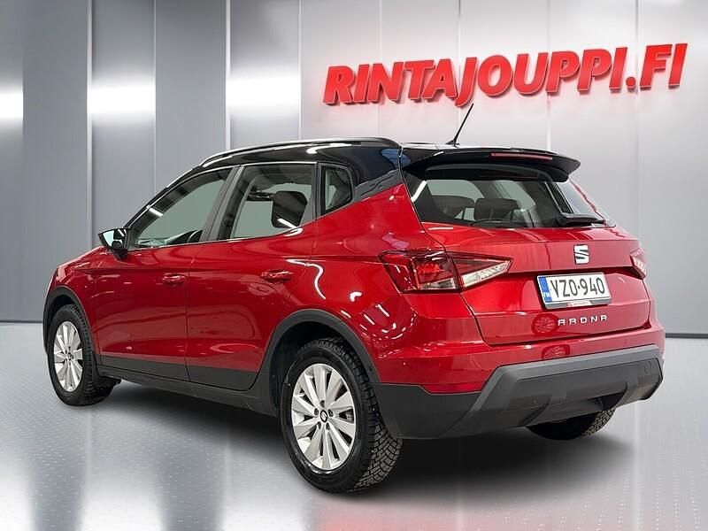 Käytetty Seat Arona Style 116 HP (85 kW) 2018 Punainen Katumaasturi