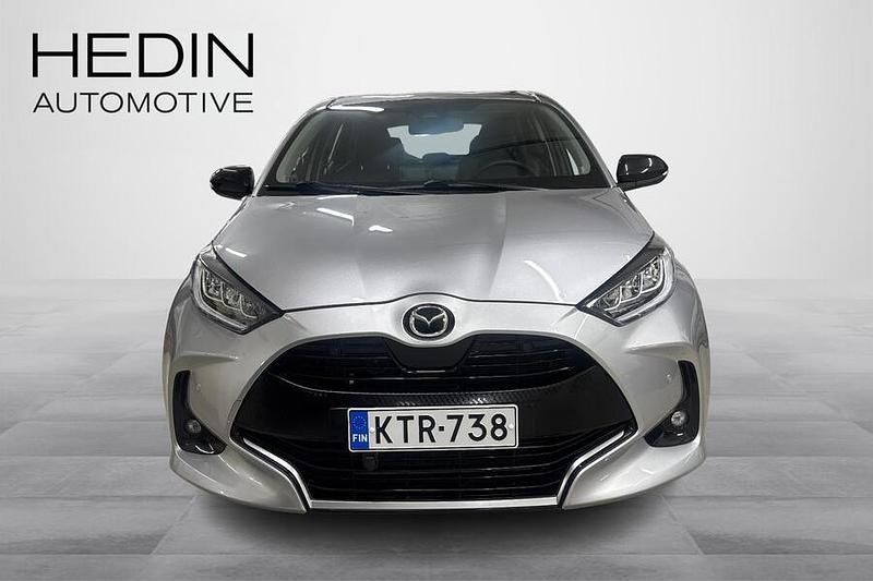 Käytetty Mazda 2 Comfort 116 HP (85 kW) 2022 Hopea Viistoperä