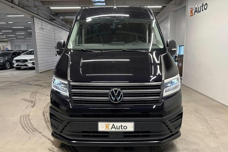 Uusi VW Crafter 174 HP (127 kW) 2026 Met. musta Van