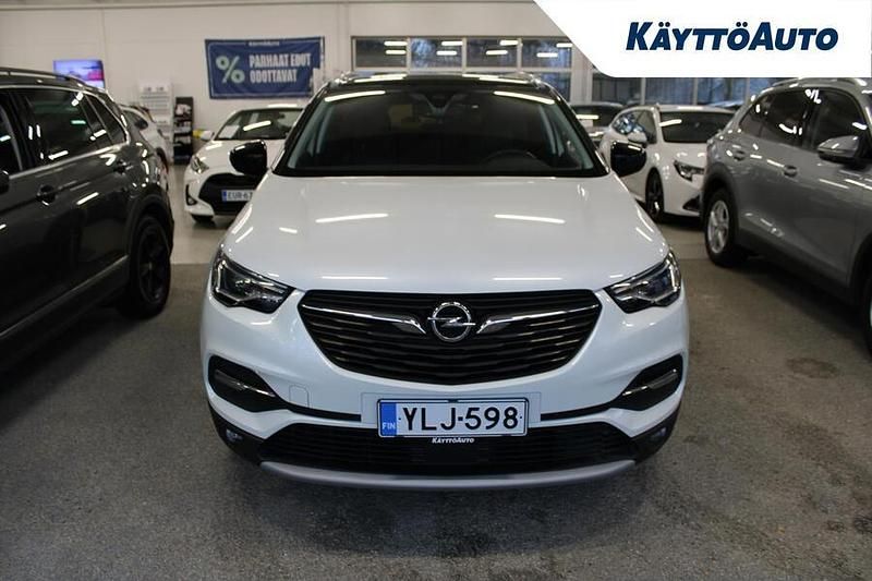 Käytetty Opel Grandland X 200 HP (147 kW) 2020 Valkoinen Katumaasturi