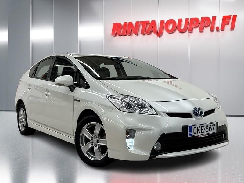 Käytetty 2016 Toyota Prius Active Viistoperä | 14 890 € (Perustarjous) - Kuva 1/4