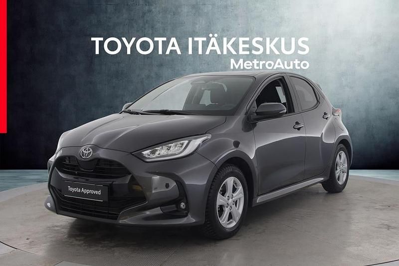 Harmaa Käytetty 2024 Toyota Yaris Hybrid Edition Viistoperä | 23 690 € (Perustarjous) - Kuva 1/4