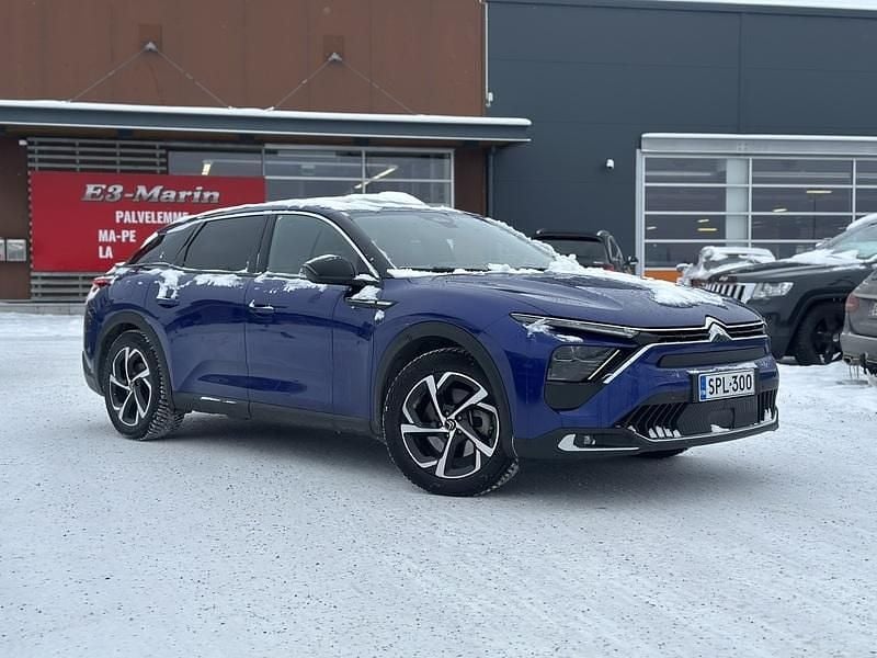 Käytetty Citroën C5 X Business Class 224 HP (164 kW) 2023 Farmari