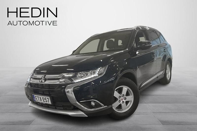 Musta Käytetty 2016 Mitsubishi Outlander Instyle Katumaasturi | 17 900 € (Perustarjous) - Kuva 1/3