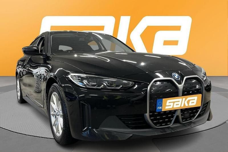 Käytetty 2024 BMW i4 Sedan | 33 800 € (Perustarjous) - Kuva 1/4