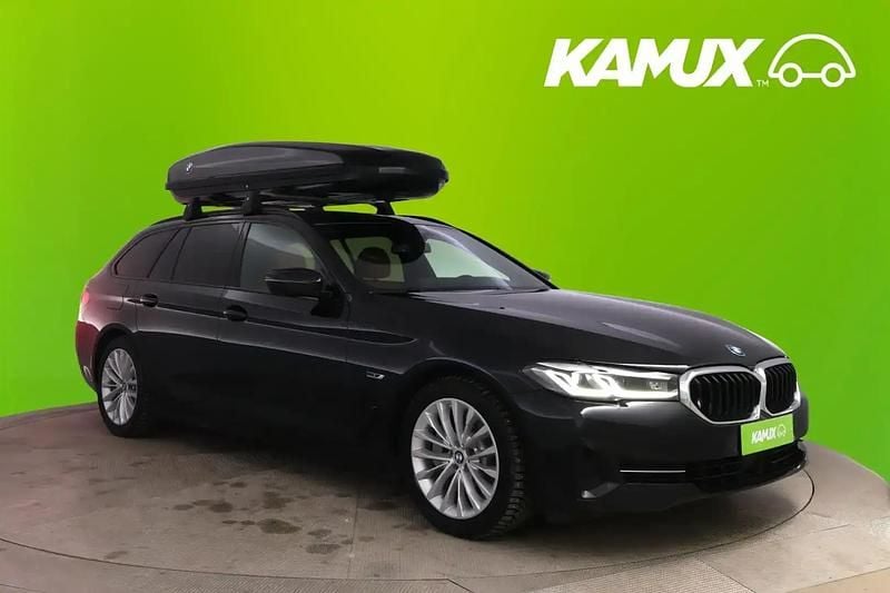 Käytetty BMW 530e Comfort Edition 184 HP (135 kW) 2023 Musta Farmari