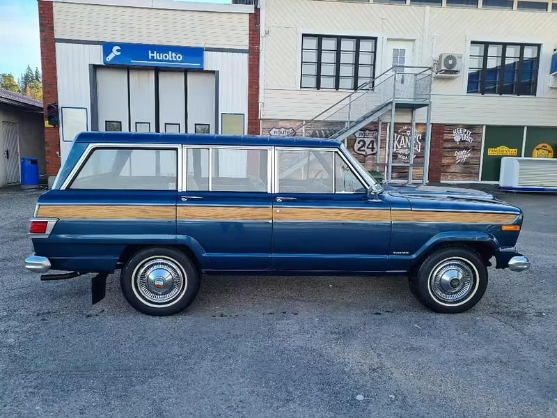 Käytetty Jeep Wagoneer 1977 Katumaasturi