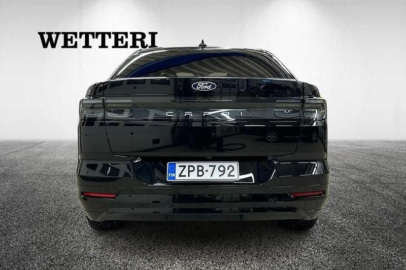 Käytetty Ford Capri Extended Range 210 kW (286 HP) 2025 Katumaasturi