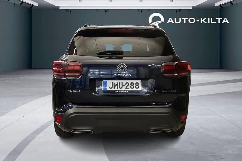 Käytetty Citroën C5 Aircross Shine 224 HP (164 kW) 2023 Met. vihreä Katumaasturi