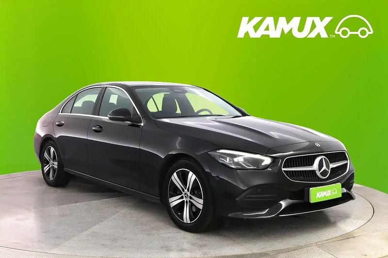 Musta Käytetty 2022 Mercedes C180 Avantgarde Sedan | 31 690 € (Hieman kallis) - Kuva 1/4
