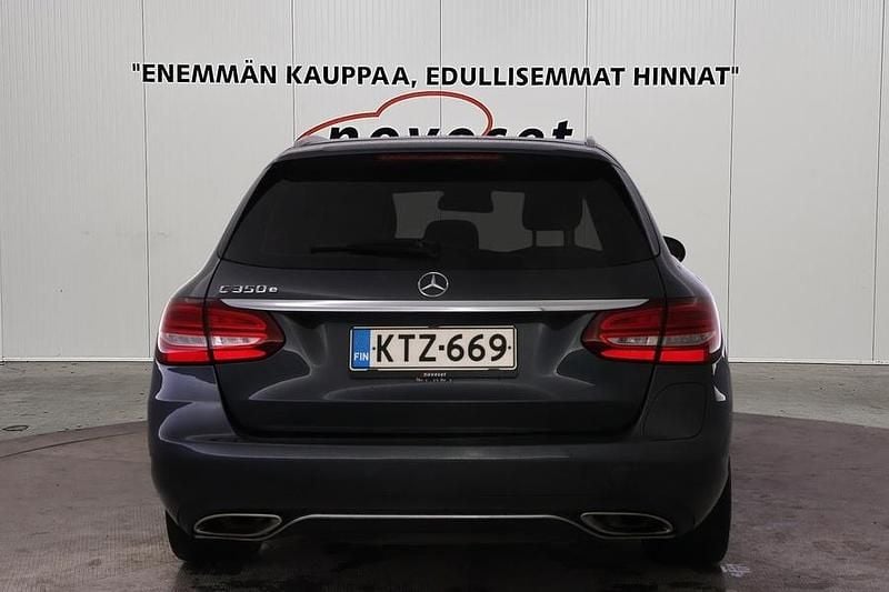 Käytetty Mercedes C350e Business 211 HP (155 kW) 2015 Harmaa Farmari