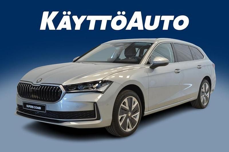 Käytetty Skoda Superb Style 204 HP (150 kW) 2024 Harmaa Farmari