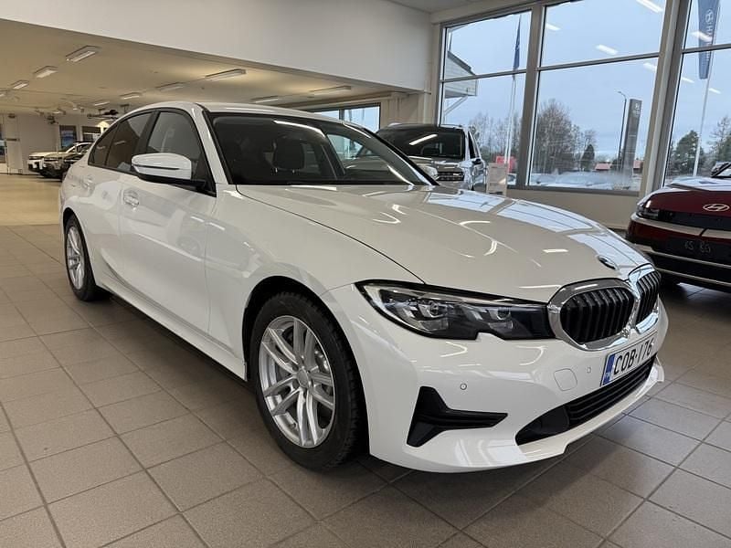 Käytetty BMW 330e 292 HP (214 kW) 2020 Valkoinen Sedan
