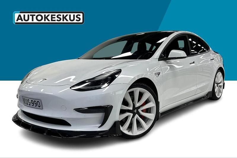 Valkoinen Käytetty 2019 Tesla Model 3 Performance Sedan | 23 800 € (Perustarjous) - Kuva 1/2
