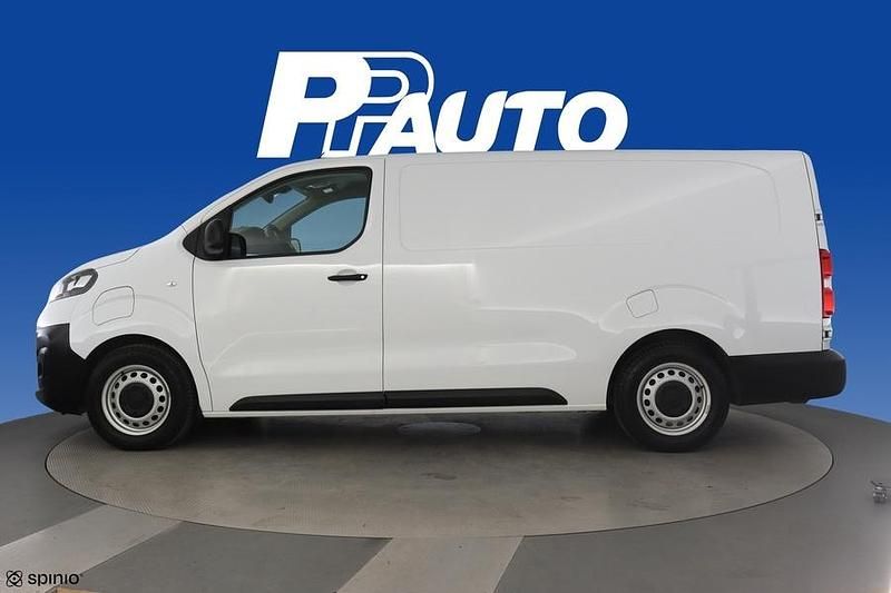 Käytetty Fiat e-Scudo S 100 kW (136 HP) 2022 Valkoinen Tila-auto