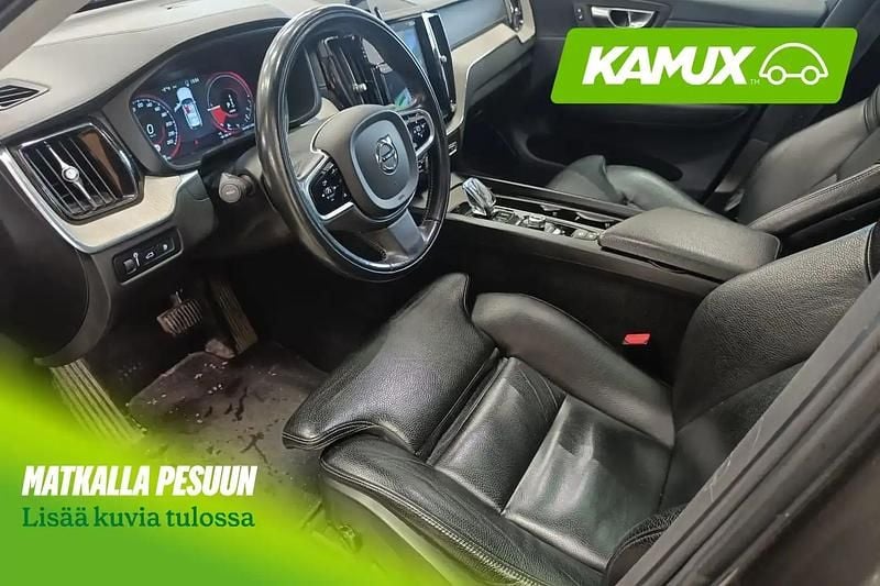 Käytetty Volvo XC60 Inscription 303 HP (222 kW) 2020 Pine grey / metallic Katumaasturi