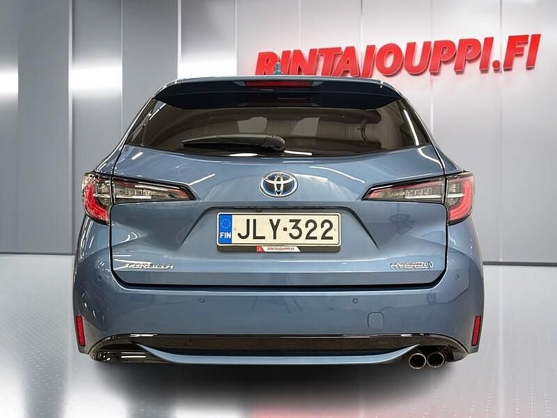 Käytetty Toyota Corolla Style 184 HP (135 kW) 2021 Sininen Farmari