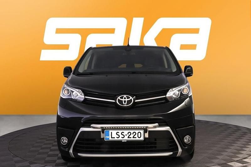 Käytetty Toyota Proace Verso Premium 177 HP (130 kW) 2022 Farmari