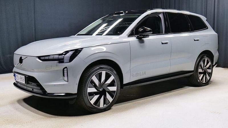 Uusi 2025 Volvo EX90 Plus Katumaasturi | 86 800 € - Kuva 1/3