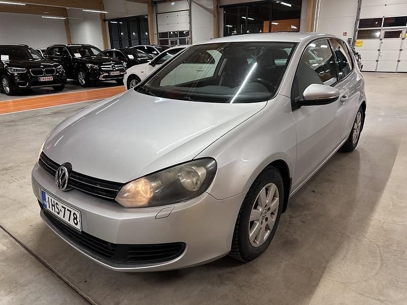 Käytetty 2009 VW Golf VI Comfortline Viistoperä | 6 900 € (Perustarjous) - Kuva 1/4