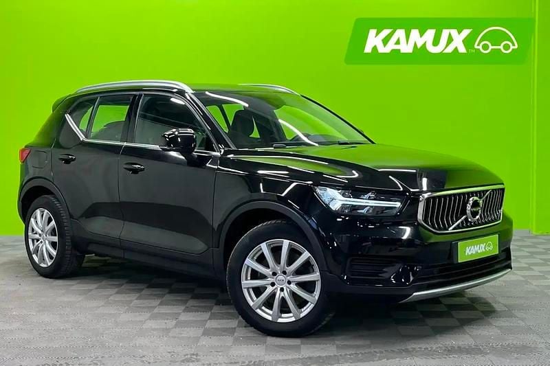 Käytetty Volvo XC40 Business Edition 129 HP (94 kW) 2022 Musta Katumaasturi