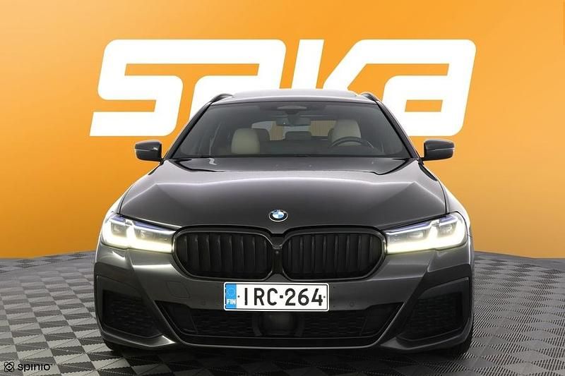 Käytetty BMW 530e M Sport 292 HP (214 kW) 2021 Farmari