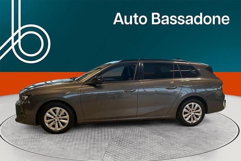 Käytetty Opel Astra Edition 131 HP (96 kW) 2024 Farmari