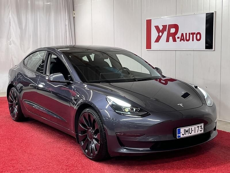 Käytetty 2022 Tesla Model 3 Performance Sedan | 32 500 € (Perustarjous) - Kuva 1/4