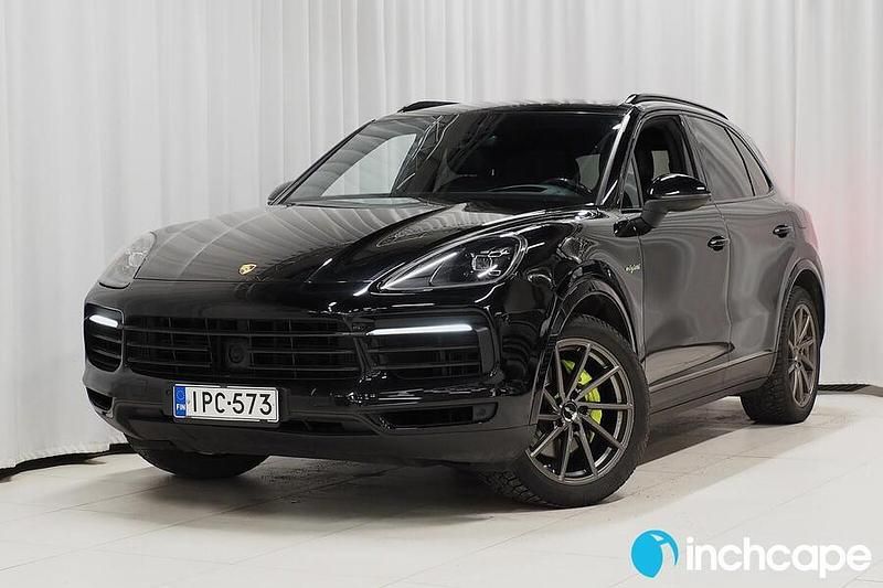 Käytetty 2020 Porsche Cayenne Katumaasturi | 48 990 € (Supertarjous) - Kuva 1/4