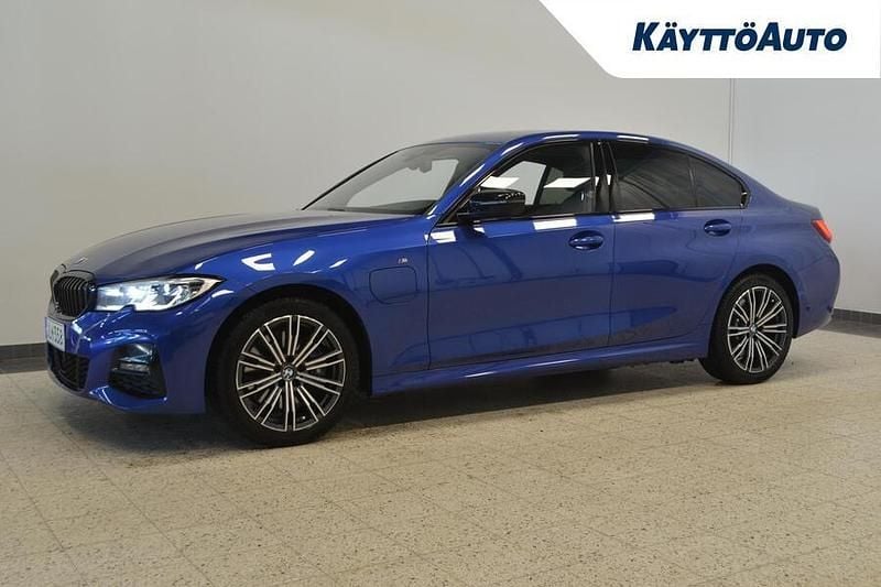Käytetty BMW 330e M Sport 292 HP (214 kW) 2020 Sininen Sedan