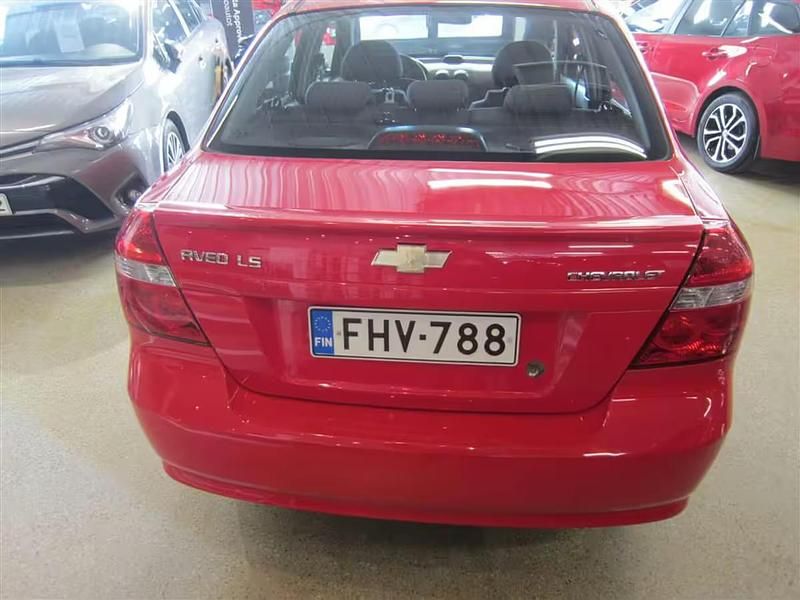Käytetty Chevrolet Aveo LS 128 HP (94 kW) 2007 Punainen Sedan