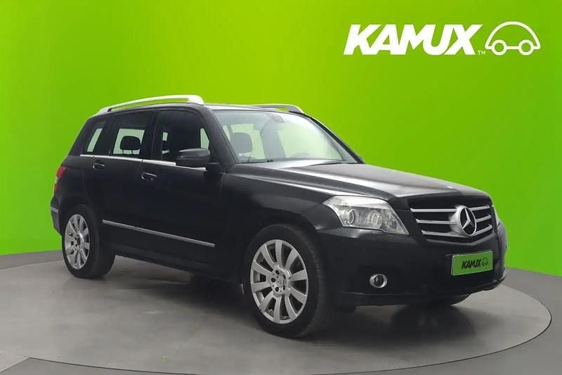 Musta Käytetty 2009 Mercedes GLK320 Katumaasturi | 11 900 € (Hyvä tarjous) - Kuva 1/4