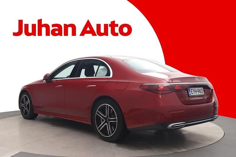 Käytetty Mercedes E300 313 HP (230 kW) 2024 Punainen Sedan