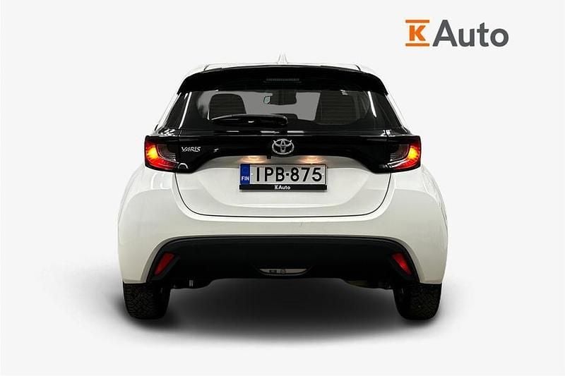 Käytetty Toyota Yaris Multidrive S 125 HP (91 kW) 2022 Viistoperä
