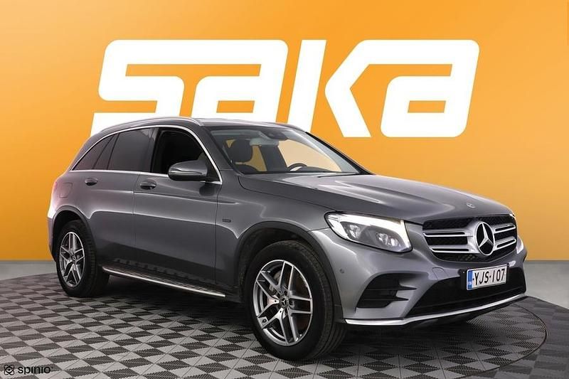 Käytetty 2018 Mercedes GLC350 Business Katumaasturi | 19 990 € (Hyvä tarjous) - Kuva 1/3