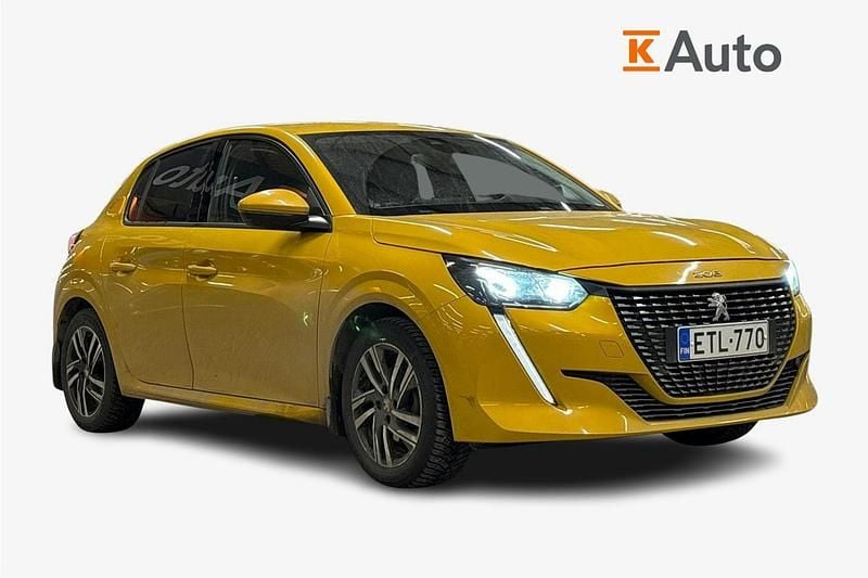 Käytetty Peugeot 208 Allure 101 HP (74 kW) 2021 Keltainen Viistoperä