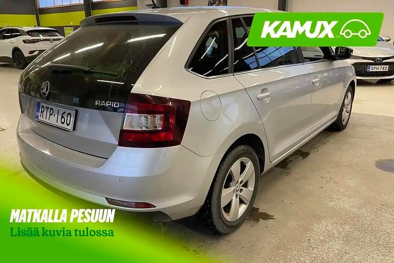 Käytetty Skoda Rapid Style 95 HP (69 kW) 2018 Hopea / harmaa Viistoperä