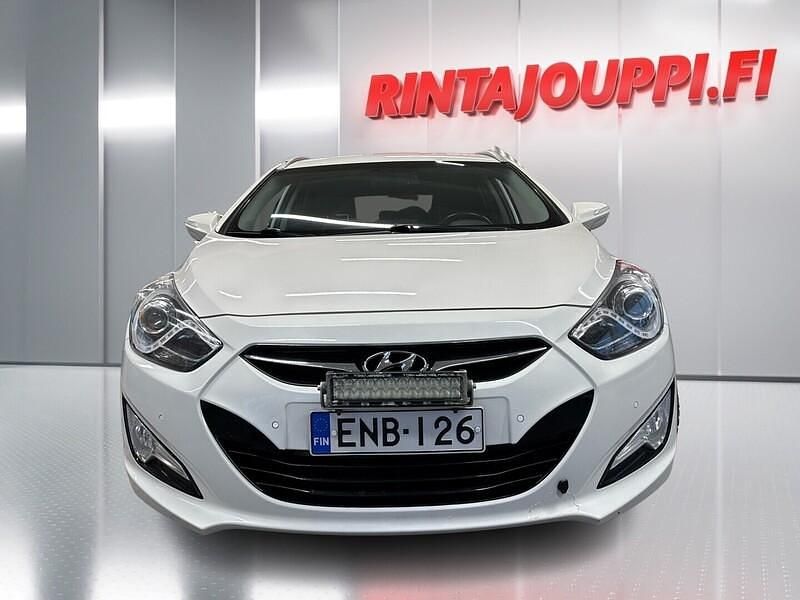 Käytetty Hyundai i40 Comfort 135 HP (99 kW) 2015 Farmari