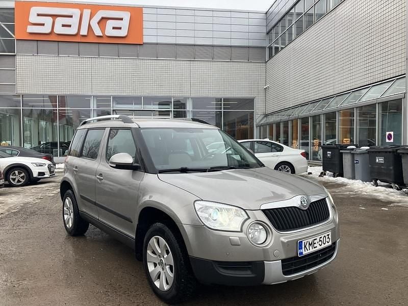 Käytetty Skoda Yeti Experience 105 HP (77 kW) 2012 Katumaasturi
