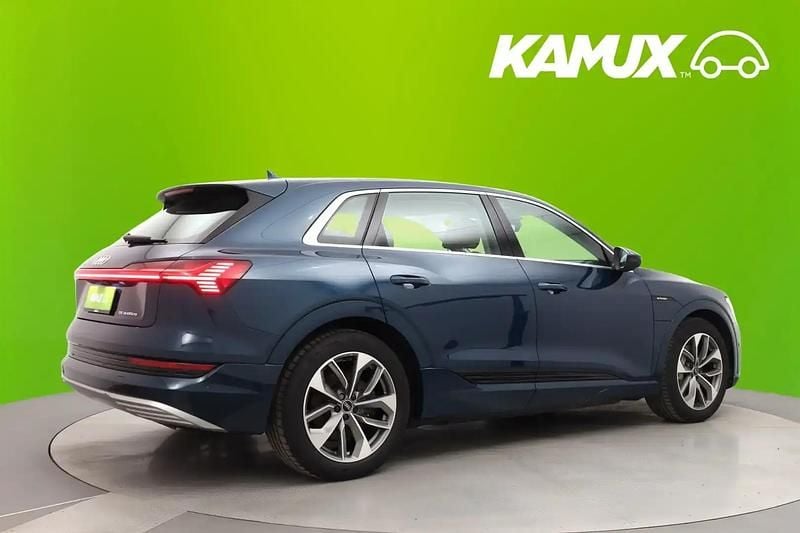 Käytetty Audi e-tron Advanced Plus 300 kW (408 HP) 2022 Sininen Katumaasturi