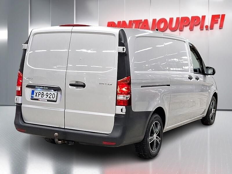 Käytetty Mercedes Vito 136 HP (100 kW) 2016 Hopea Van