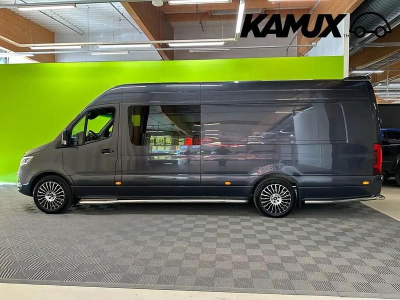 Käytetty Mercedes Sprinter 258 HP (189 kW) 2021 Tenorite gray metallic Van