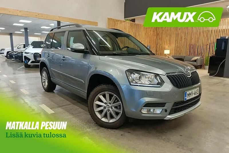 Käytetty Skoda Yeti Style 125 HP (91 kW) 2017 Hopea / harmaa Katumaasturi